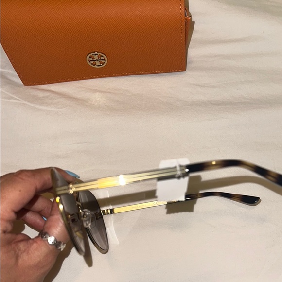 Tory Burch Brown Aviator Sunglasses - Picture 6 of 6